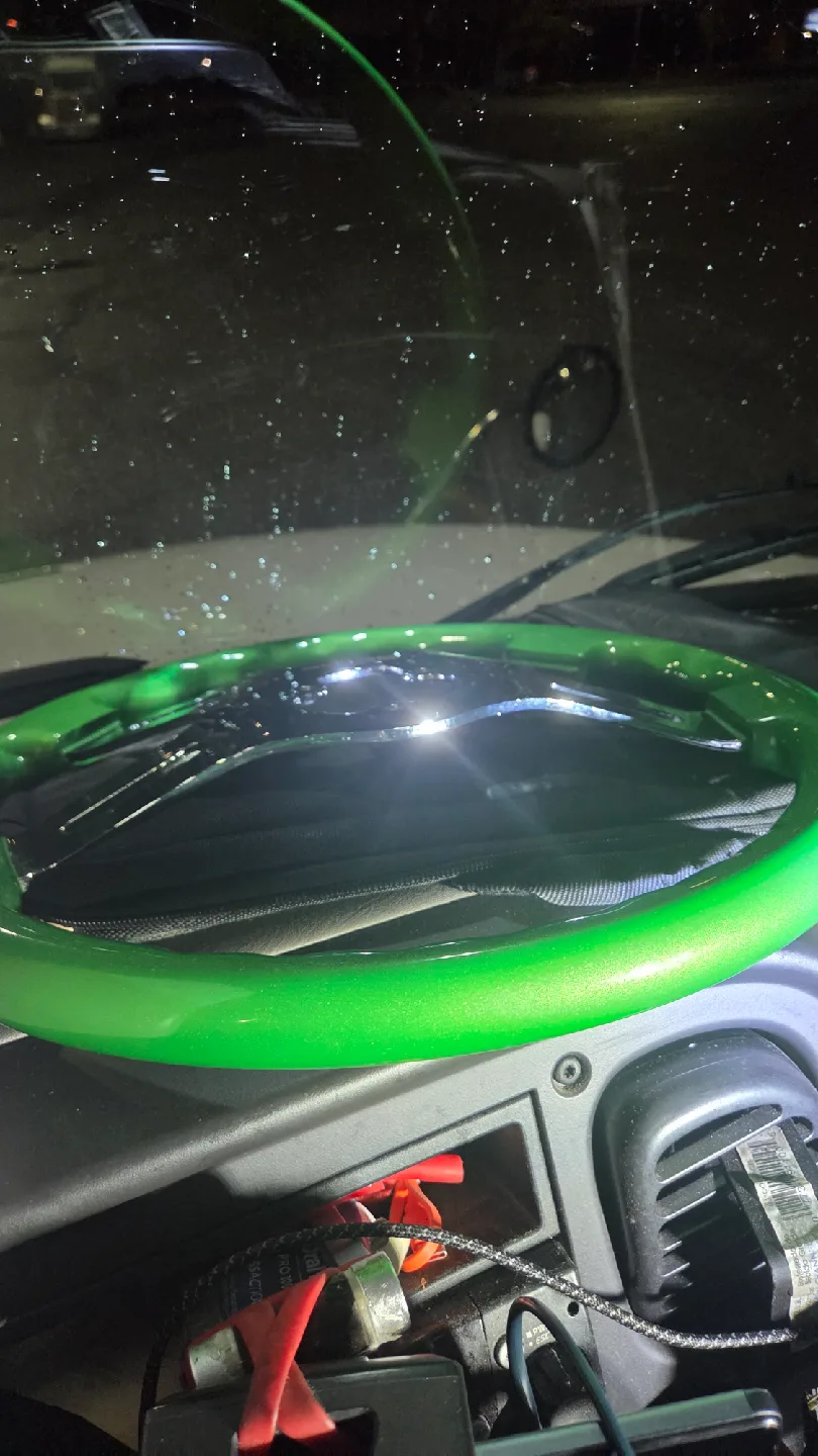 Green Steering Wheel image indicator(2)