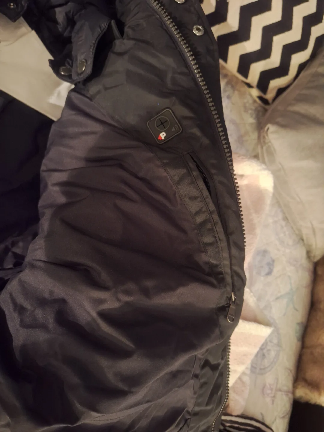 New Pajar Black Winter Jacket Unisex image indicator(4)