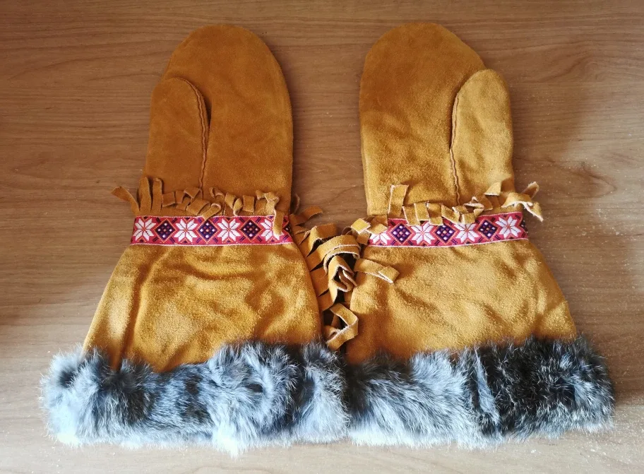 Native American Mittens image indicator(4)