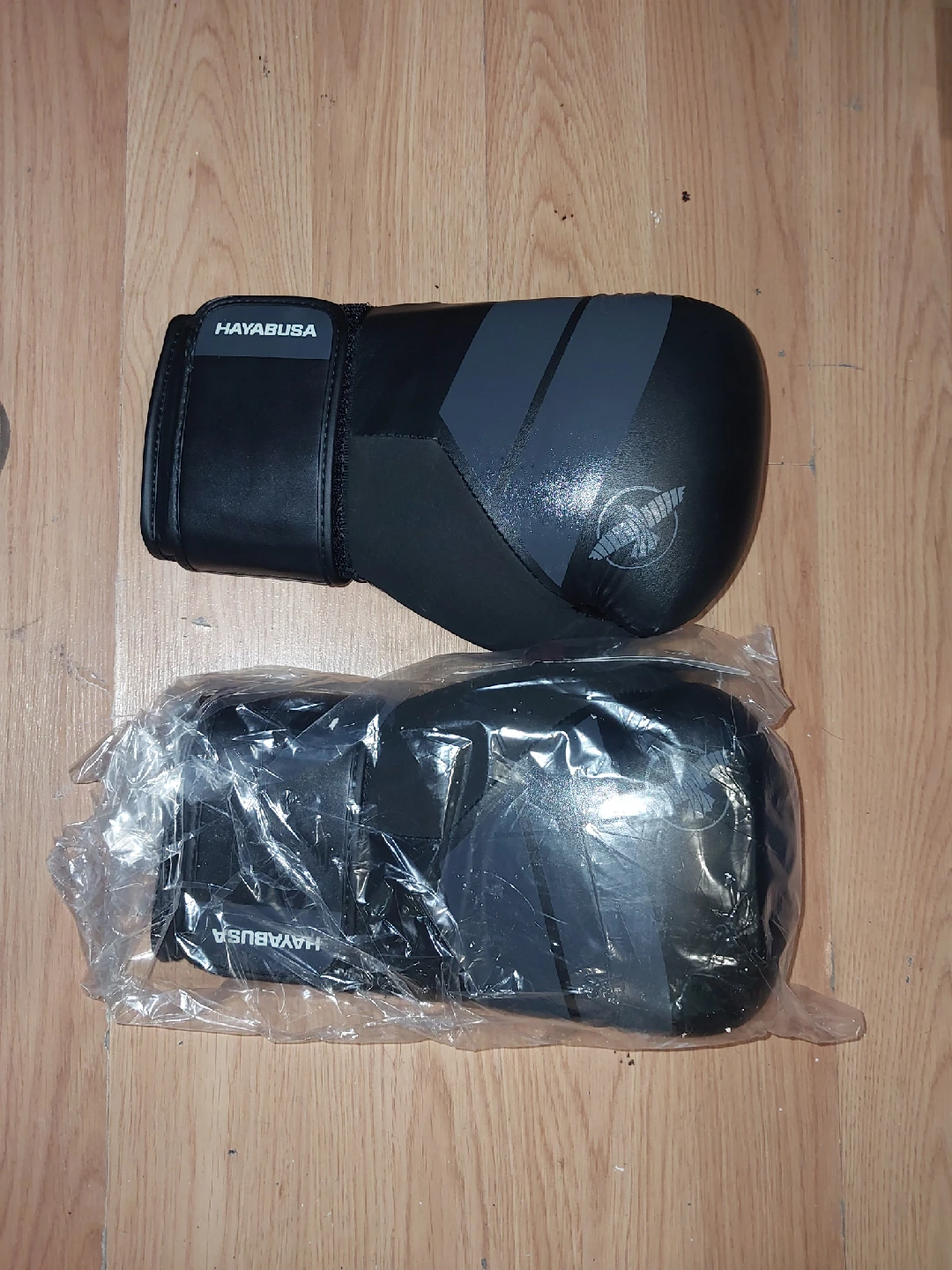 New Hayabusa S4 Boxing Gloves - Black - photo 4