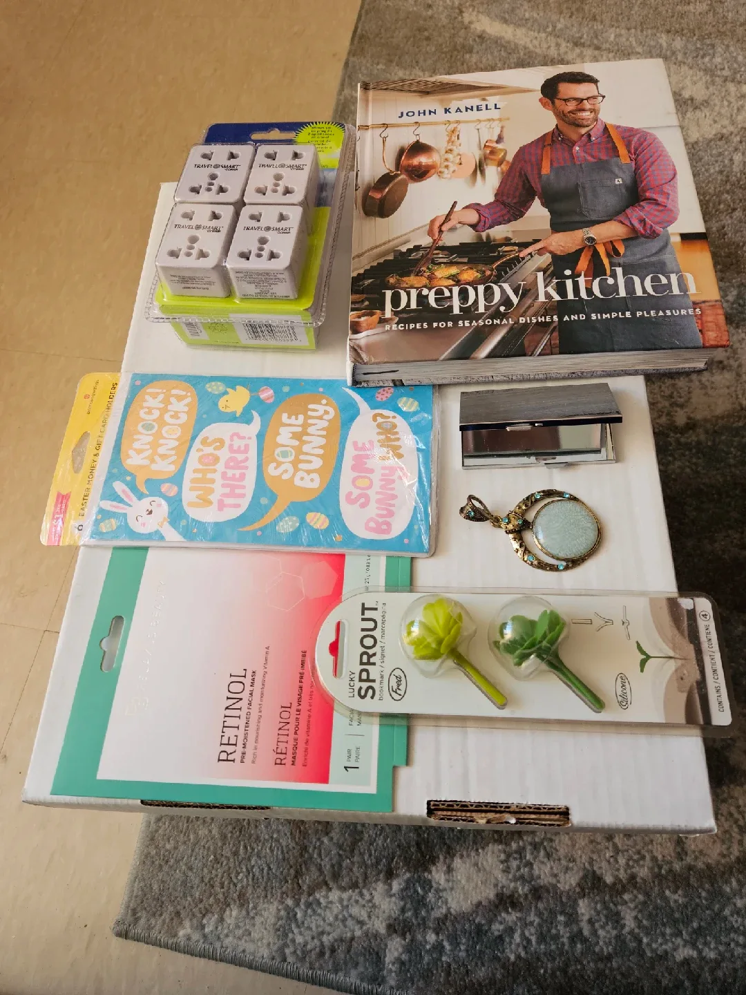 Various items thumbnail