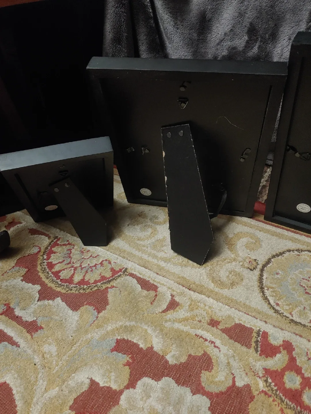 Set of 4 Black Picture Frames image indicator(5)