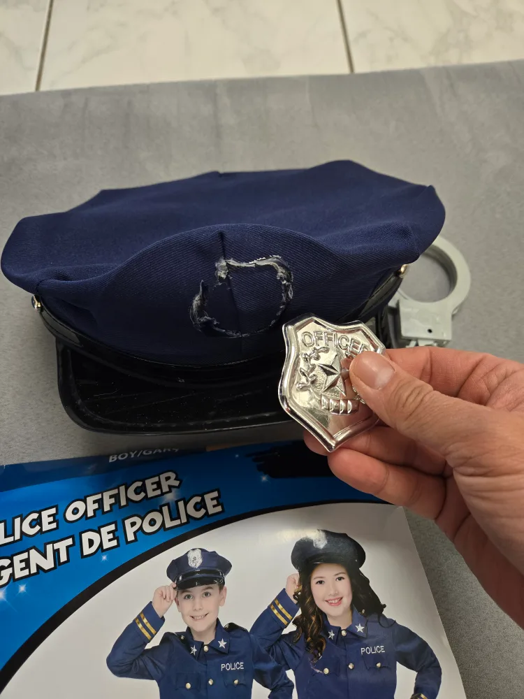 Kids halloween costume police officer 4pcs medium 8 to 10 image indicator(5)