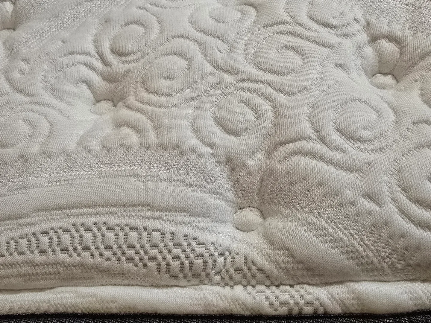 Beauty *Extra Firm* Silver Mattress & metal bed frame image indicator(6)