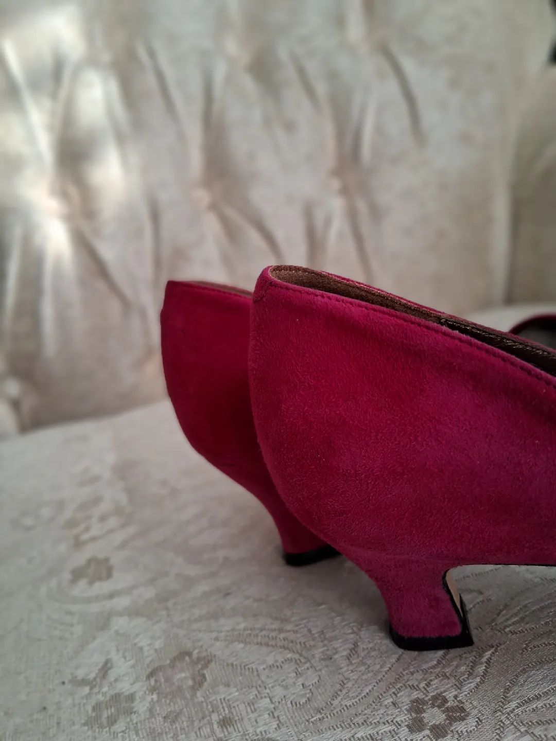 Town & Shoes Pink Suede Heels - Size 8B image indicator(6)