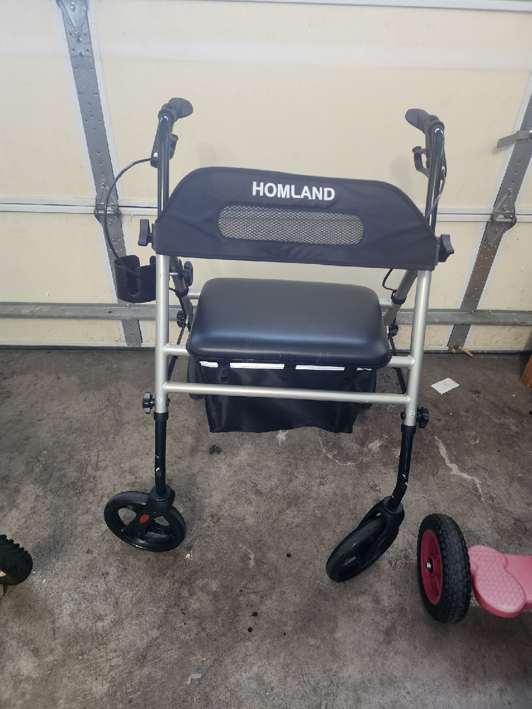 HOMLAND Rollator Walker - photo 2