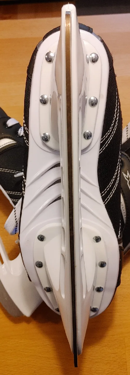 Mens Hockey Skates image indicator(8)