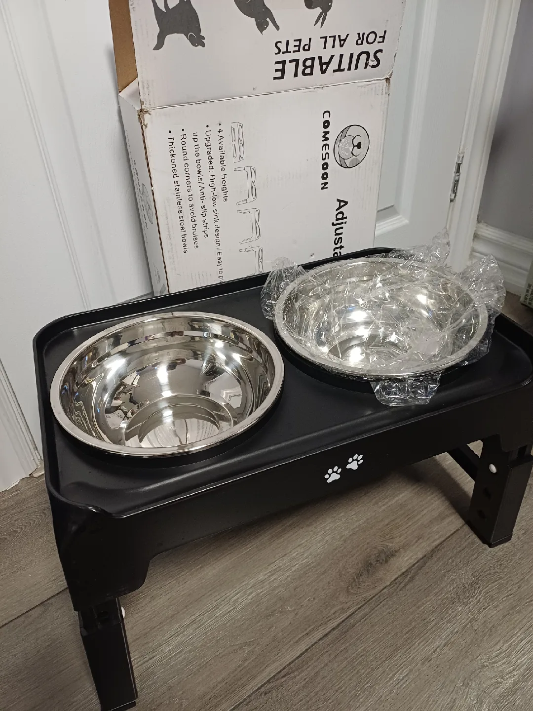 Comesoon Adjustable Elevated Pet Bowls - New in Box! image indicator(8)
