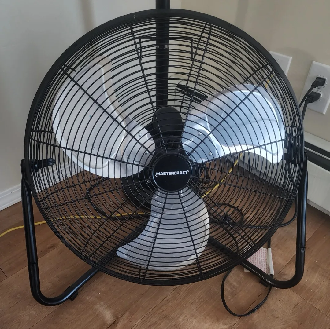 Mastercraft High-Velocity Floor Fan(Pickup only)