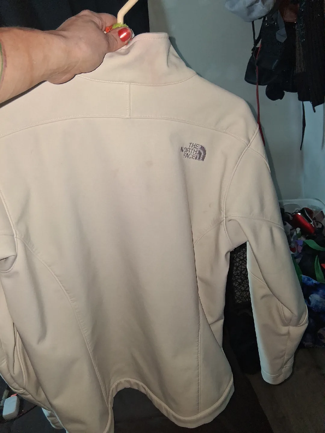 The North Face Jacket image indicator(2)