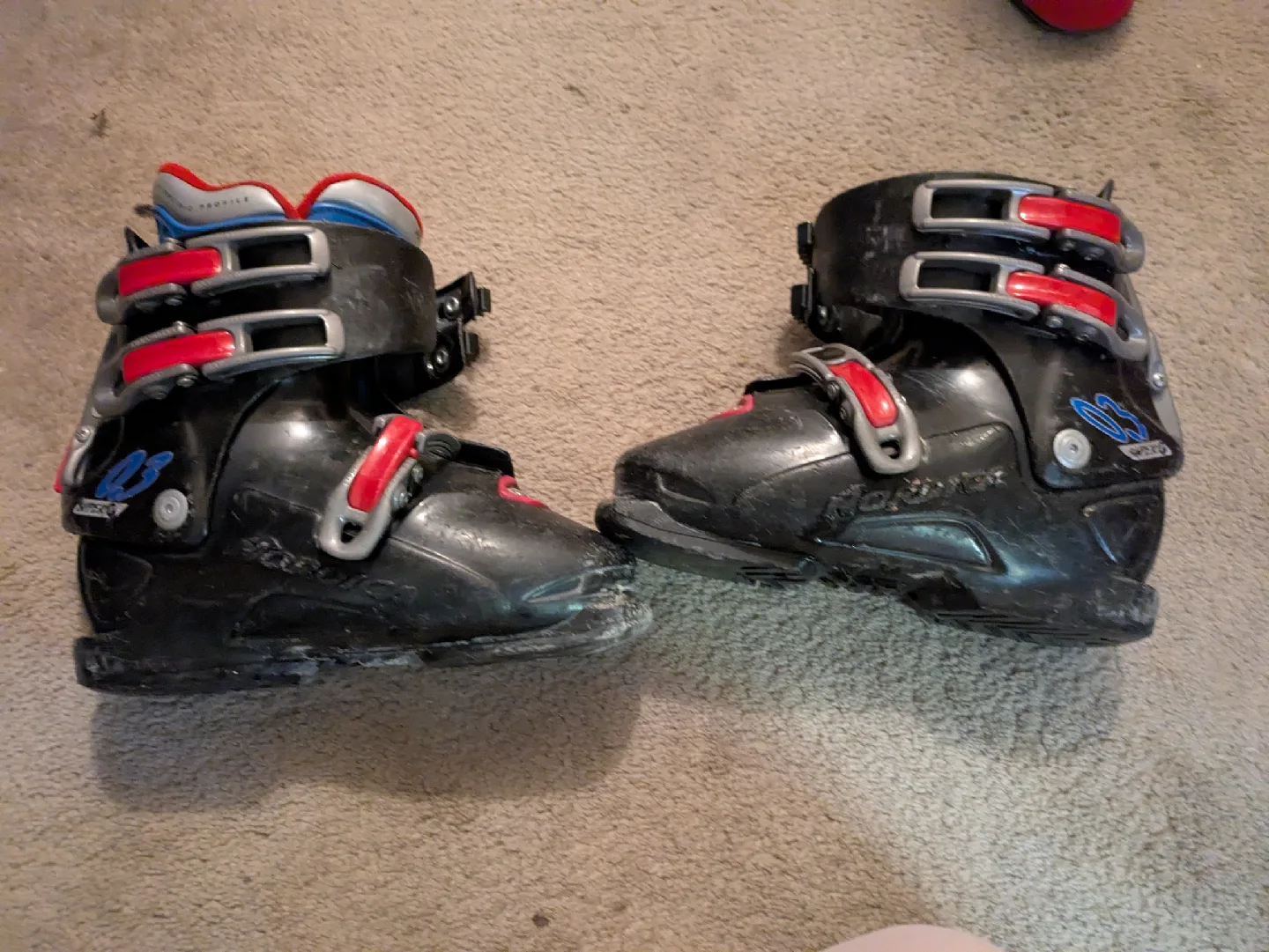 Nordica Hyper G Q3 Ski Boots, kids size 5 thumbnail