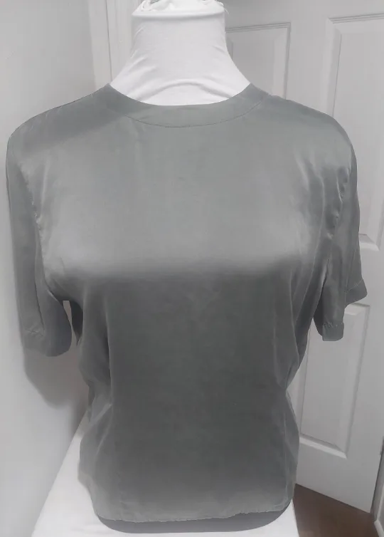 Green Short Sleeve Blouse image indicator(3)