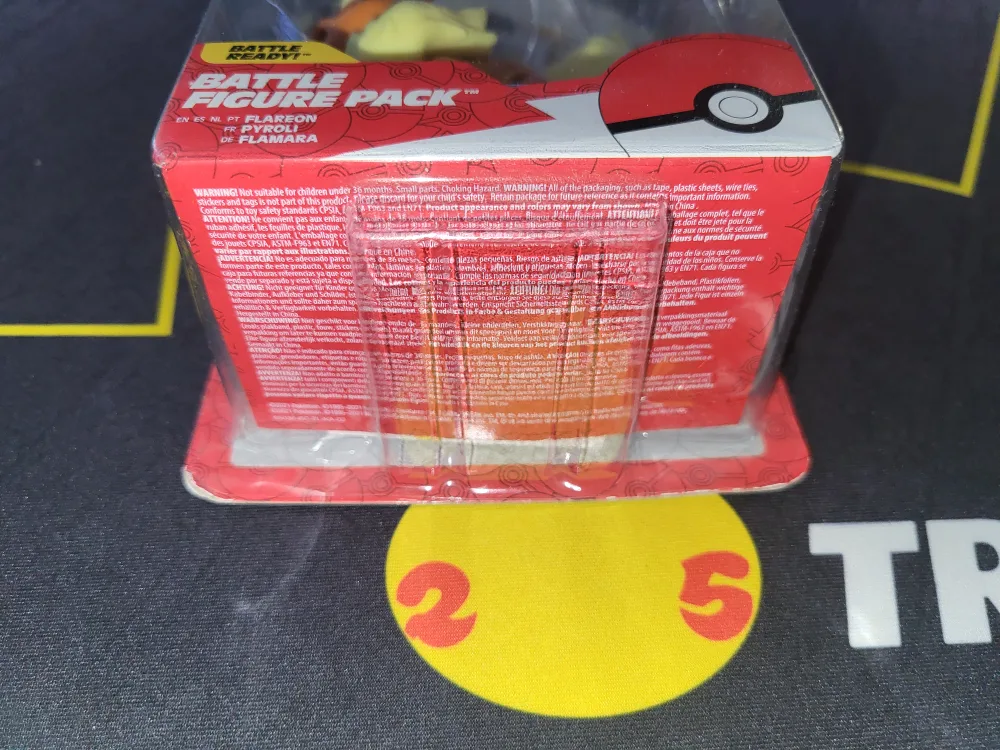 Sealed. Battle Figure Pack: Flareon image indicator(4)