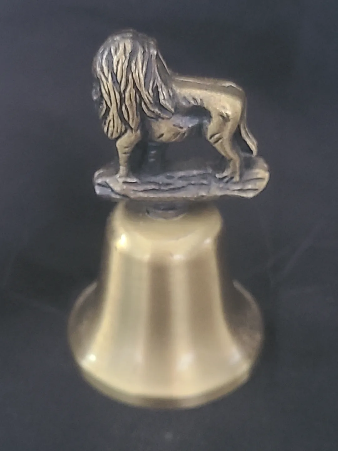 Brass Lion Bell image indicator(2)