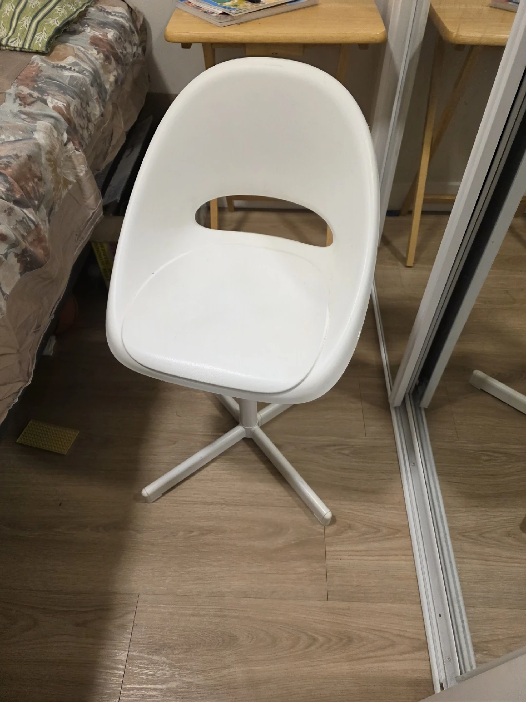 IKEA White Swivel Chair