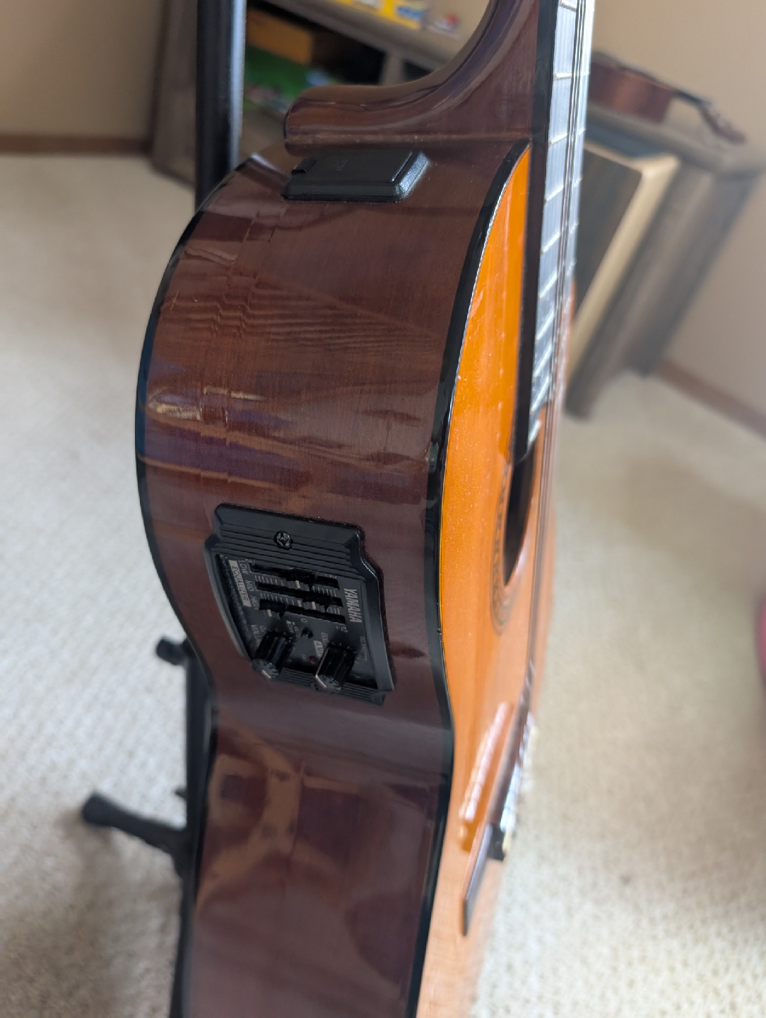 Yamaha CG-110CE Classical Guitar - photo 3