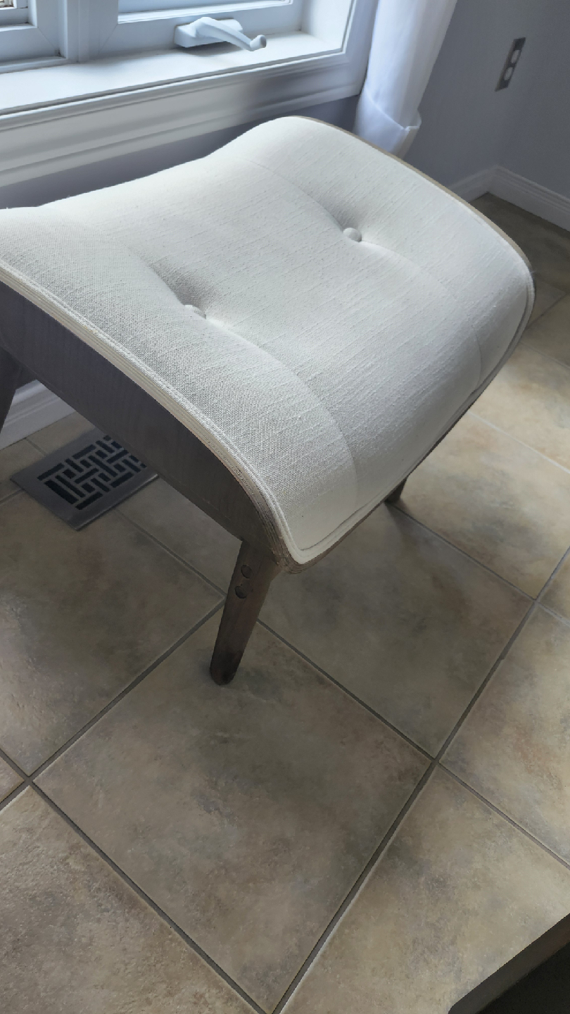 Structube Lounge Chair & stool - photo 2