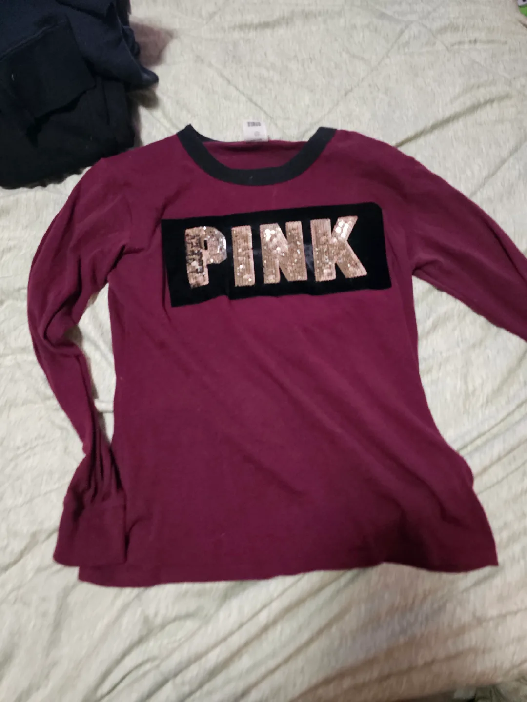 Mixed Lot of Jeans and shirts  Various Brands image indicator(9)