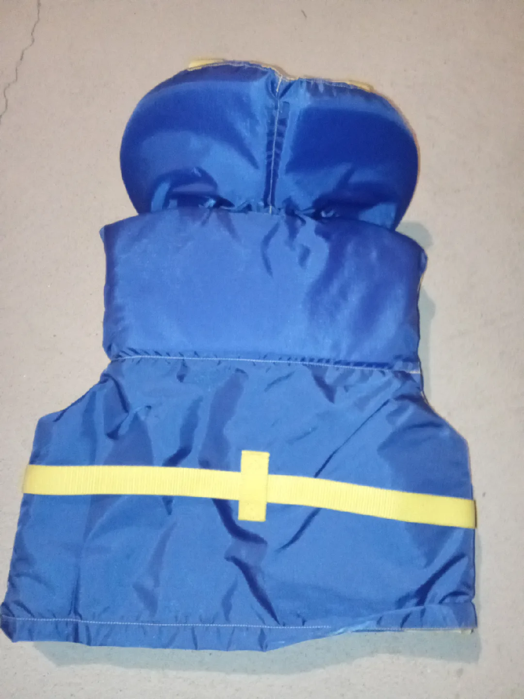 Coleman Life Jacket - 27-41kg image indicator(2)