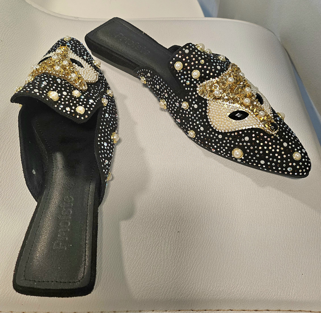 Size 9 Black Embellished Mules - photo 4