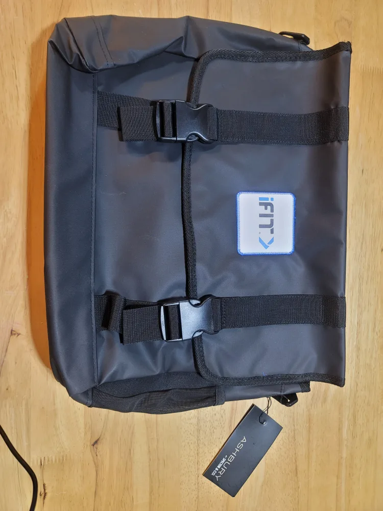 🥕 iFit Case Logic Laptop Bag - New image indicator(6)
