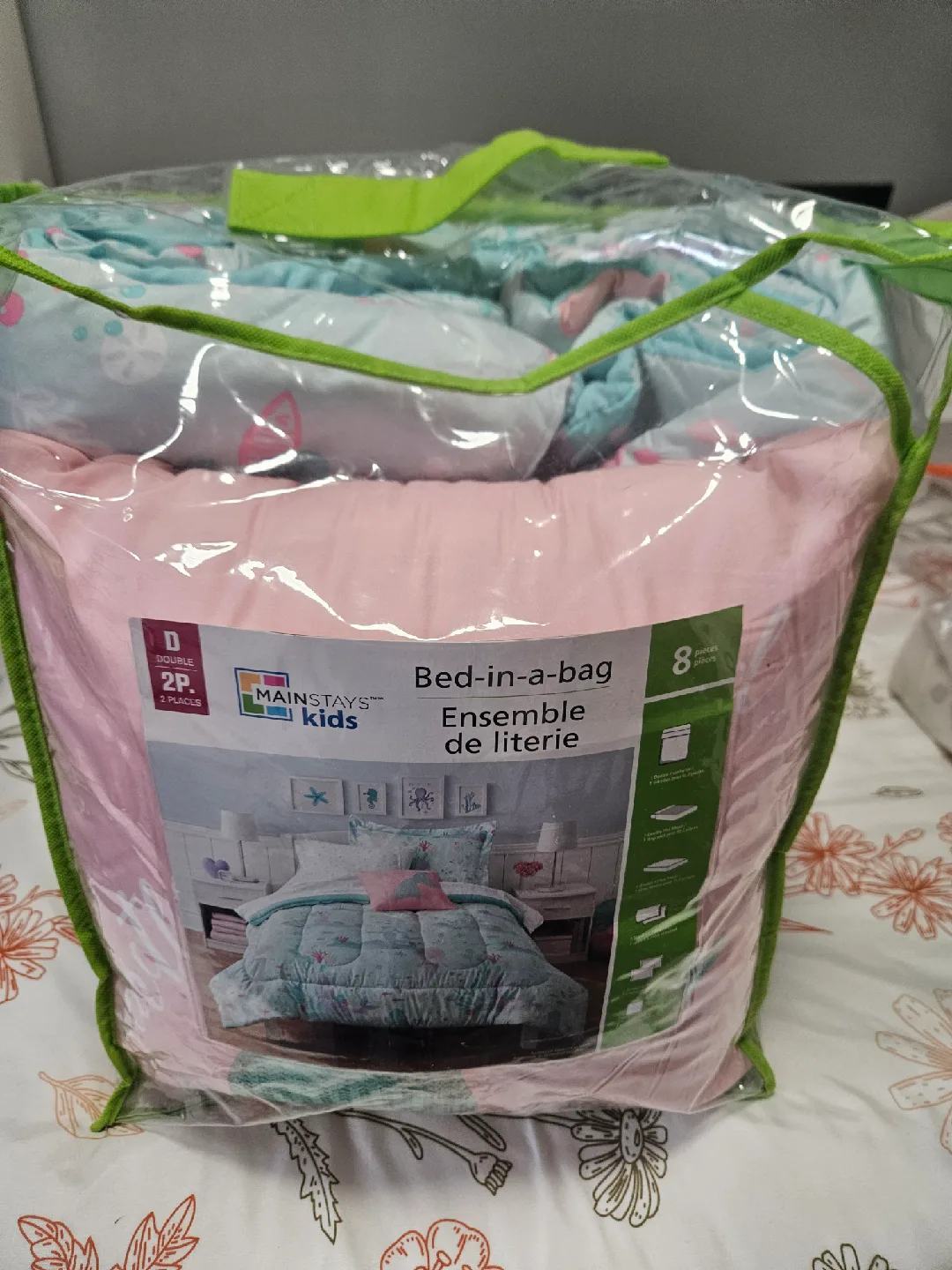 Mainstays Kids Bed-in-a-bag - Double Size - 8 Piece Set image indicator(2)