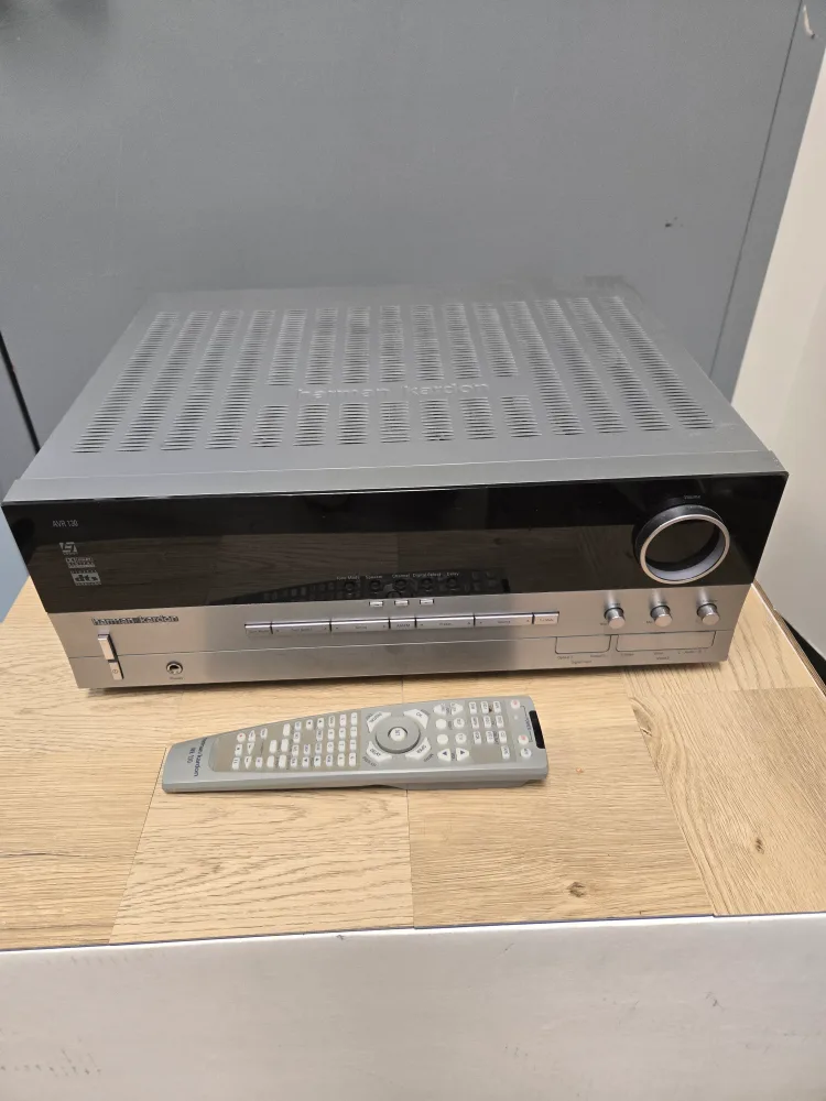 Harman Kardon AVR 130 Audio/Video Receiver