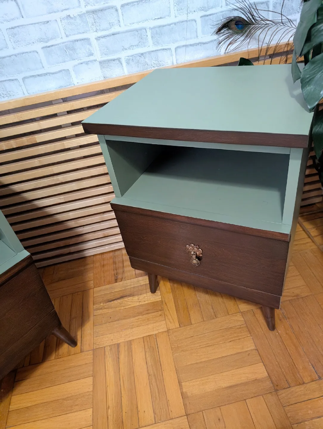 Midcentury Modern Nightstands image indicator(6)
