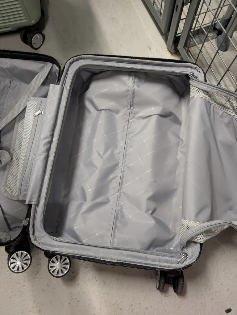 Travelpro Carry-On Expandable Spinner - Grey image indicator(5)