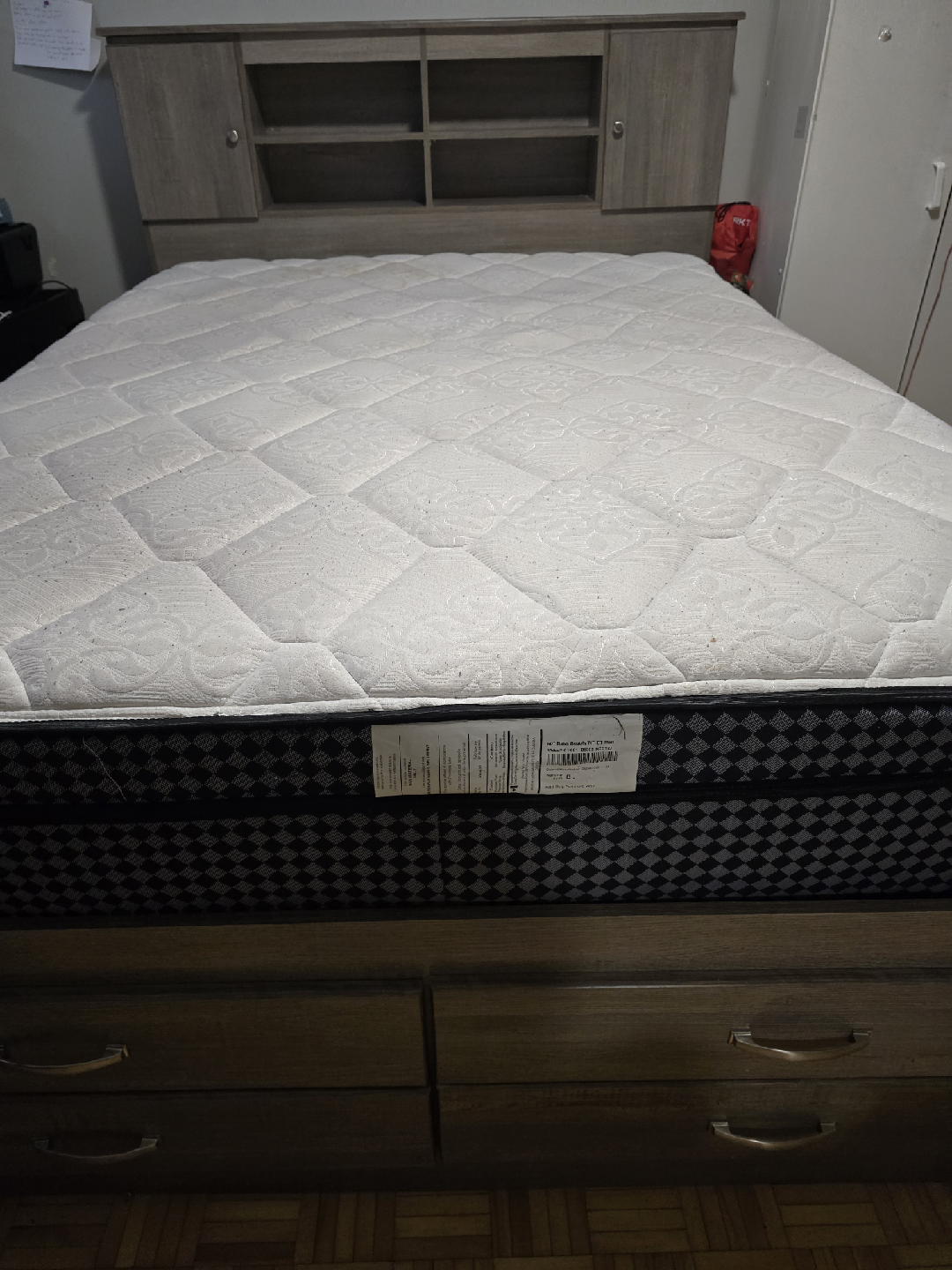Bedroom Set - Bed frame & Nightstand