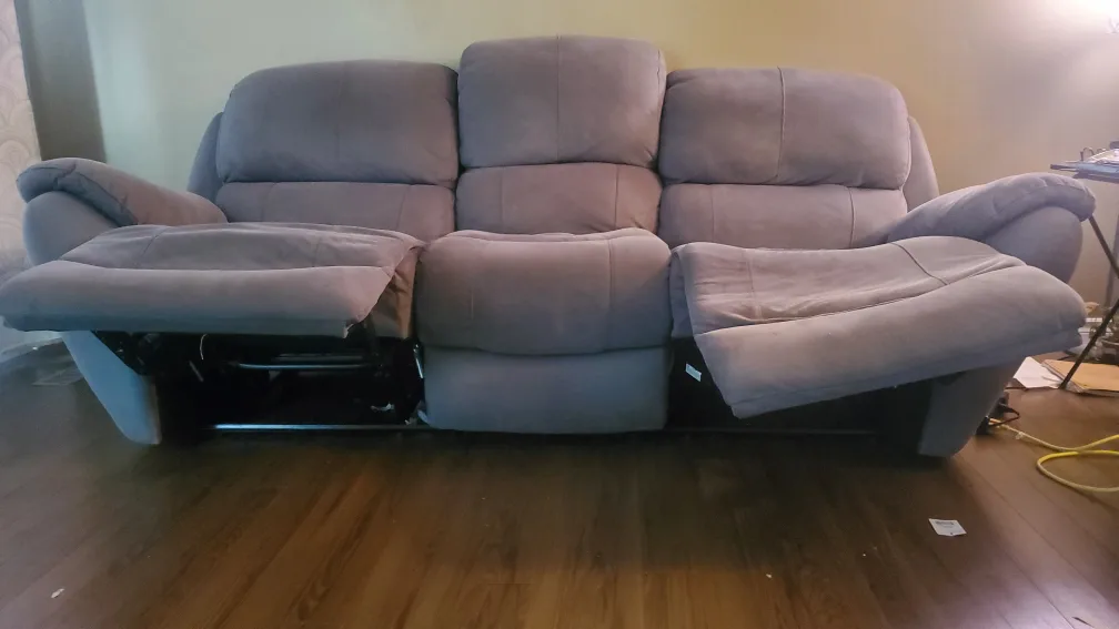 3-Seat Reclining Sofa - Grey image indicator(2)
