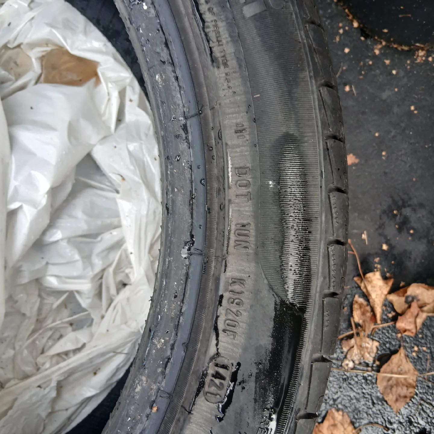 2 Perelin tires DOT 2021 & 2018 image indicator(6)