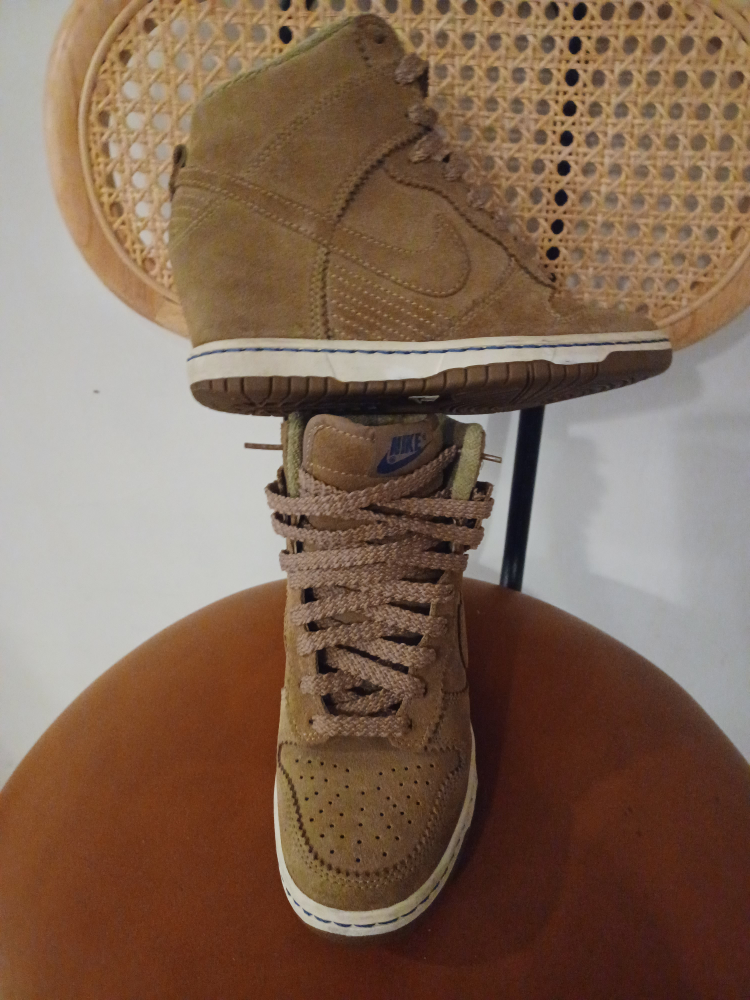 Nike Dunk Sky High Women's Sneakers - Size 7 - photo 2