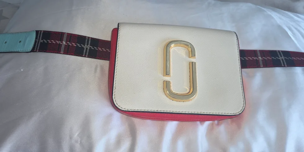 Marc Jacobs Belt Bag image indicator(2)