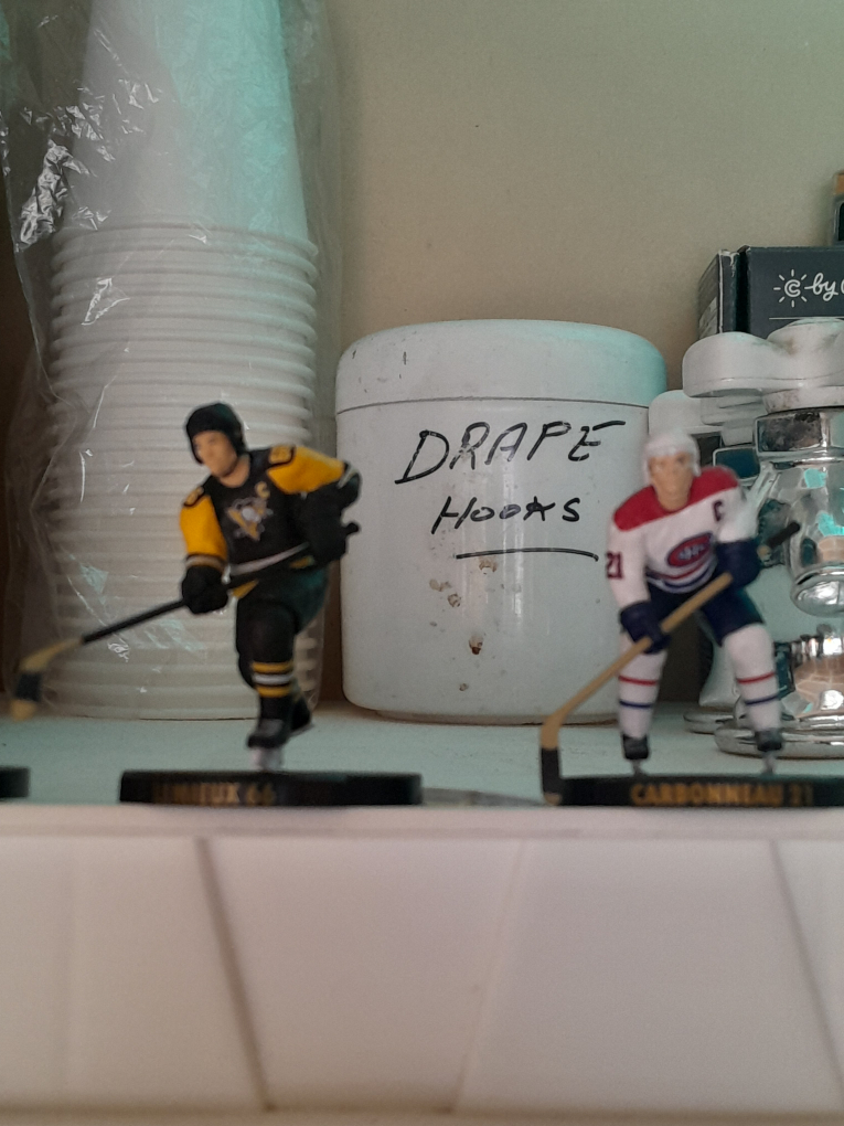 NHL Imports Dragon Figures - Messier & Lemieux - photo 2