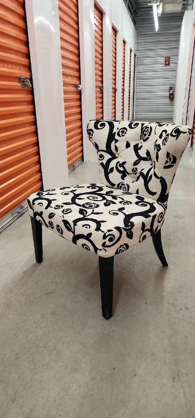 Accent Chair - Black and White Floral Pattern