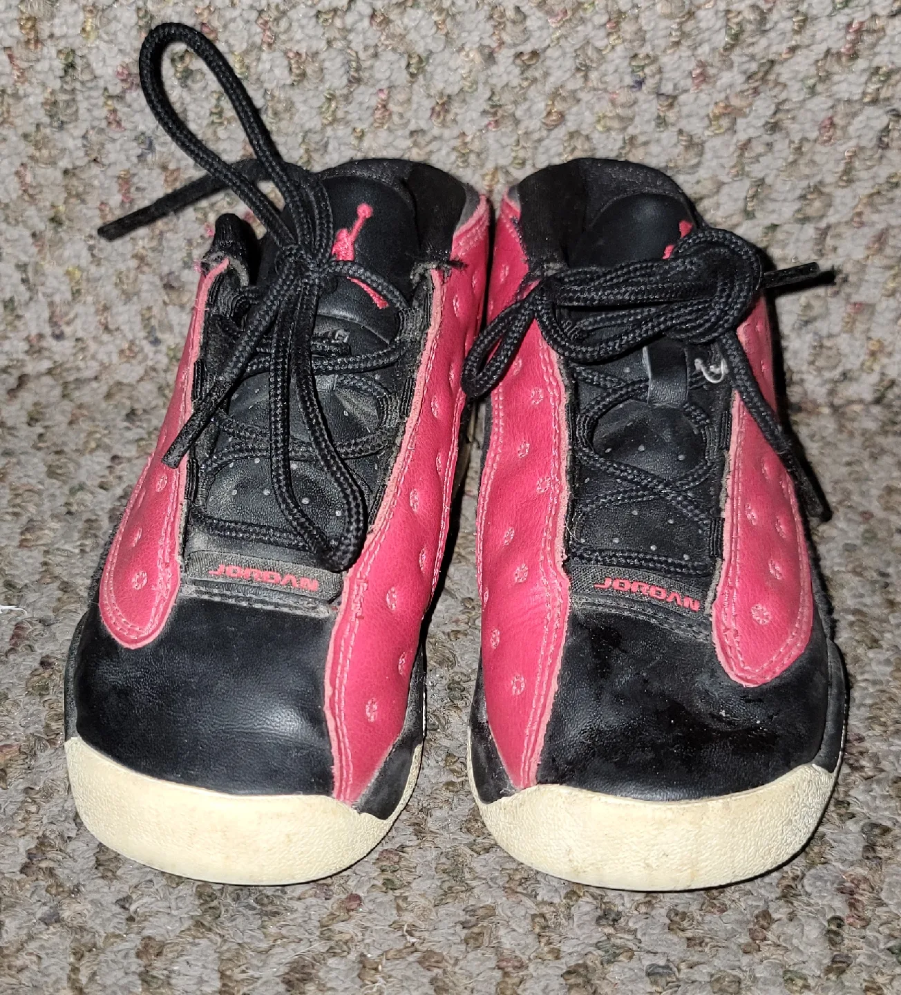 Jordan 13 Retro Black/Pink Size 6C size 9 thumbnail