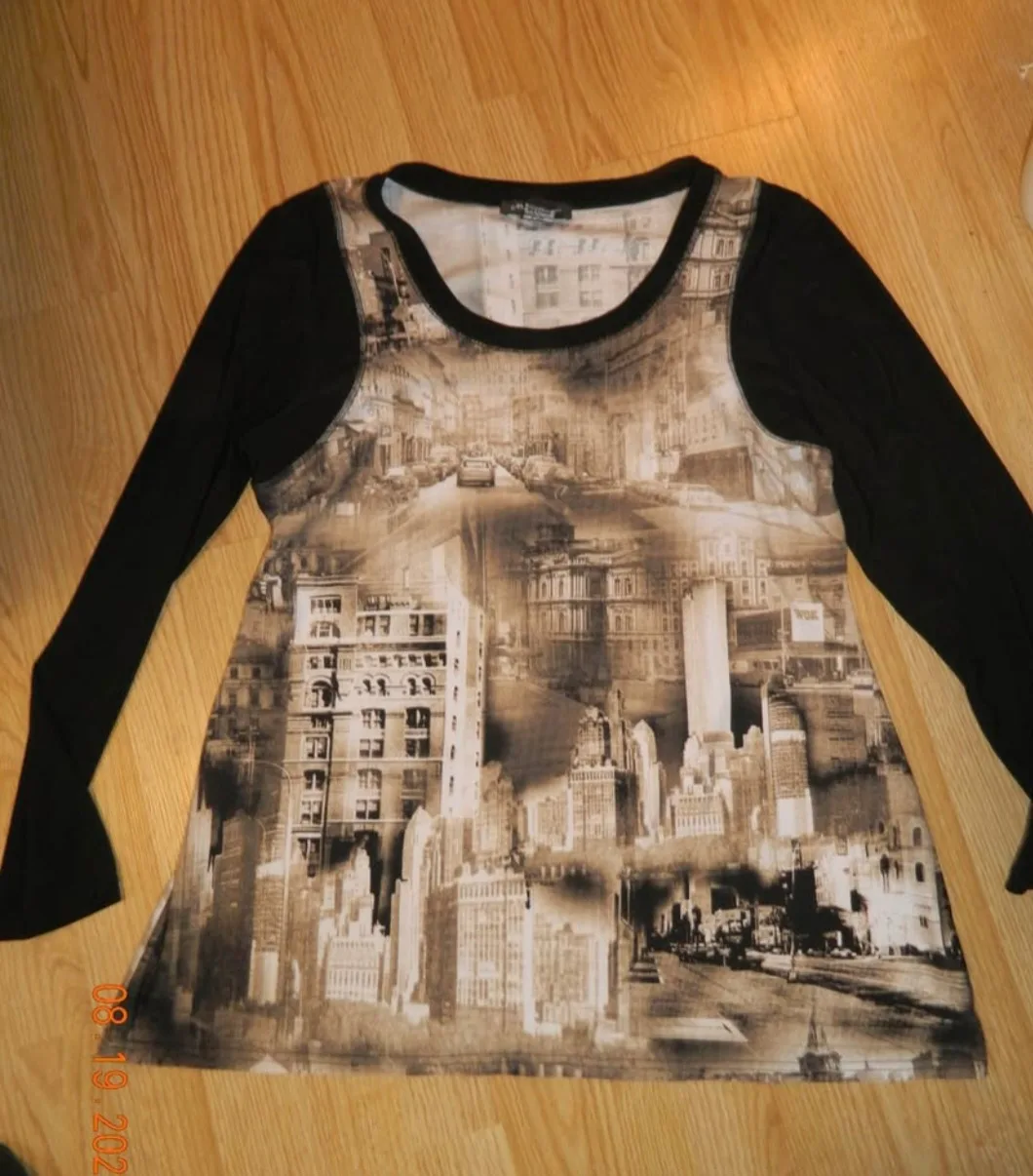 MICHAEL TYLER long sleeve...stretch..size L..EUC thumbnail