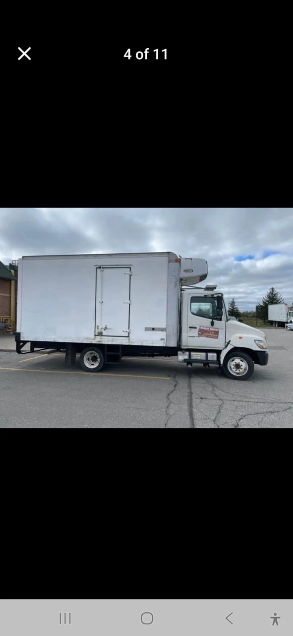 2009 Hino 185 Reefer Truck - photo 3