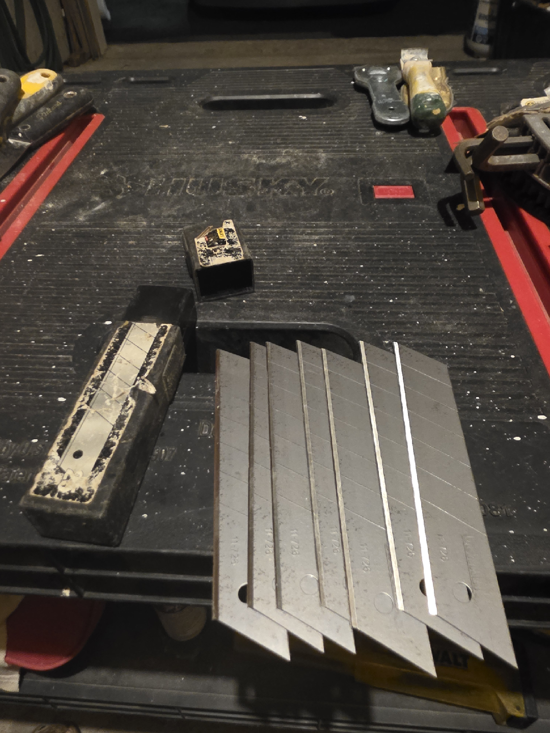Stanley Utility Knife & Blades 7 blades - photo 2