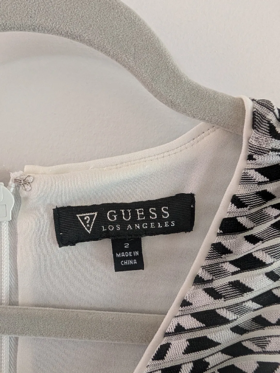 Guess Sleeveless Dress - Size 2 🧡 image indicator(2)