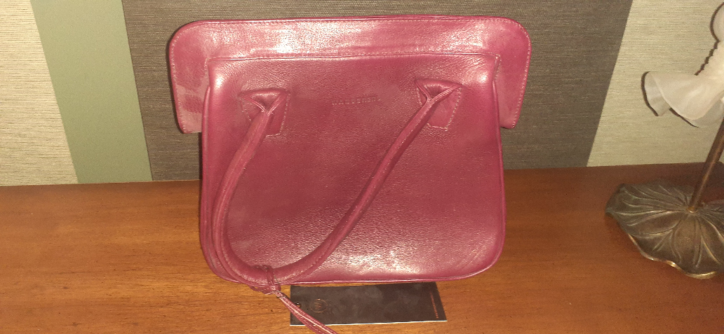 Wanderers Travel Co. Leather Handbag - Burgundy