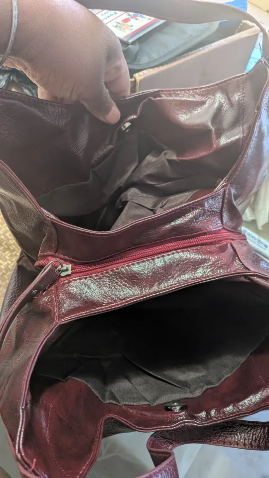 Maroon Leather Shoulder Bag image indicator(2)