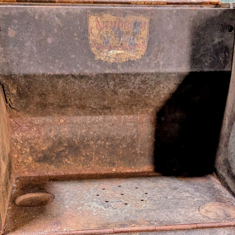 Vintage Sunbeam Metal Storage Box – “The Iron of Irons” - photo 3