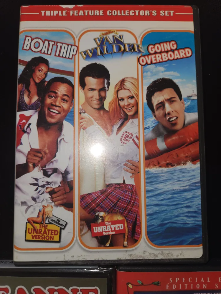 Comedy DVD's image indicator(3)