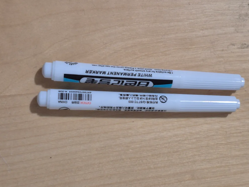 BN)Free White Permanent Markers image indicator(2)