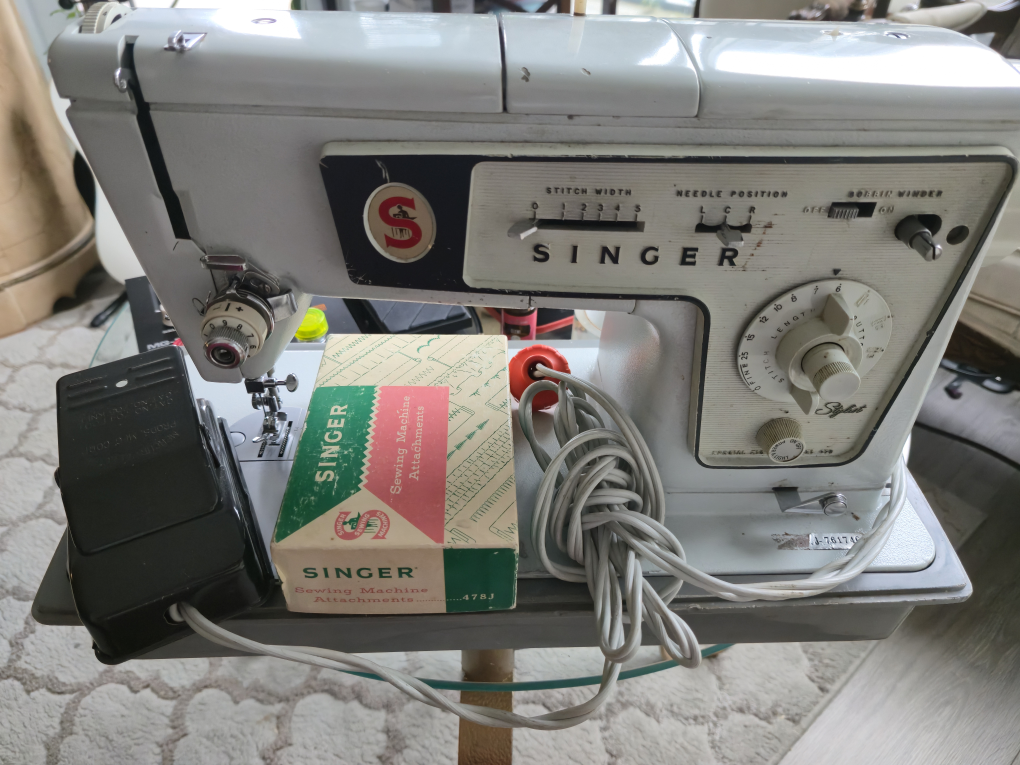 Singer Stylist 478 Sewing Machine
