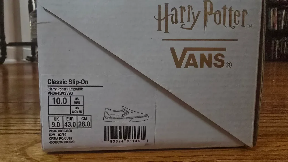 Vans Harry Potter Hufflepuff Classic Slip-On - Men's US 10 image indicator(5)