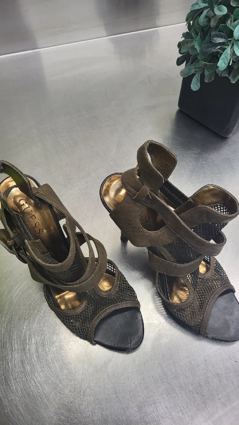 Guess Brown Heels, Size 8M image indicator(2)