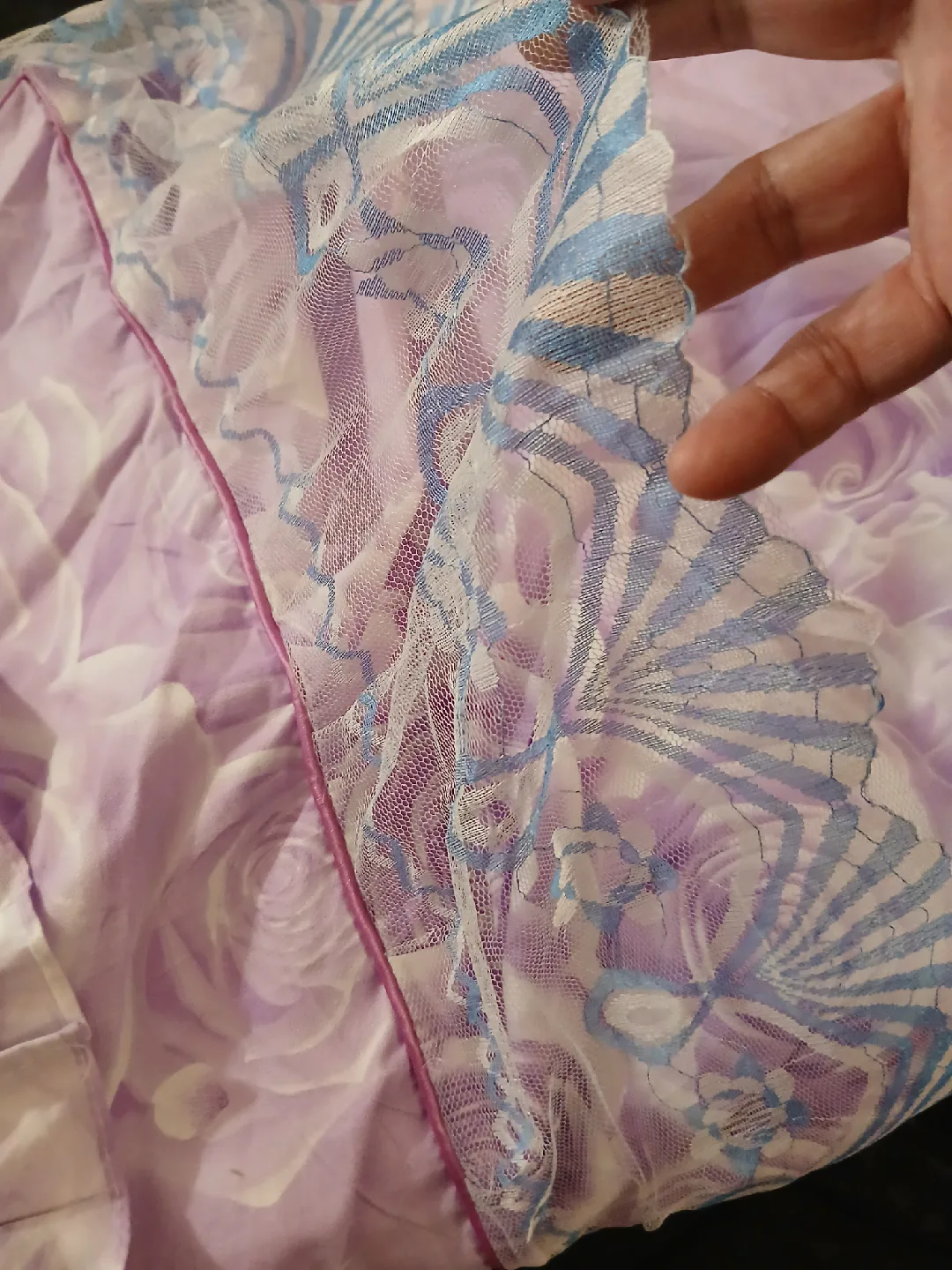 Floral Patterned Bedding Set thumbnail